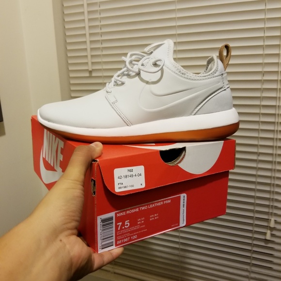 nike roshe two 42 nike roshe two 42